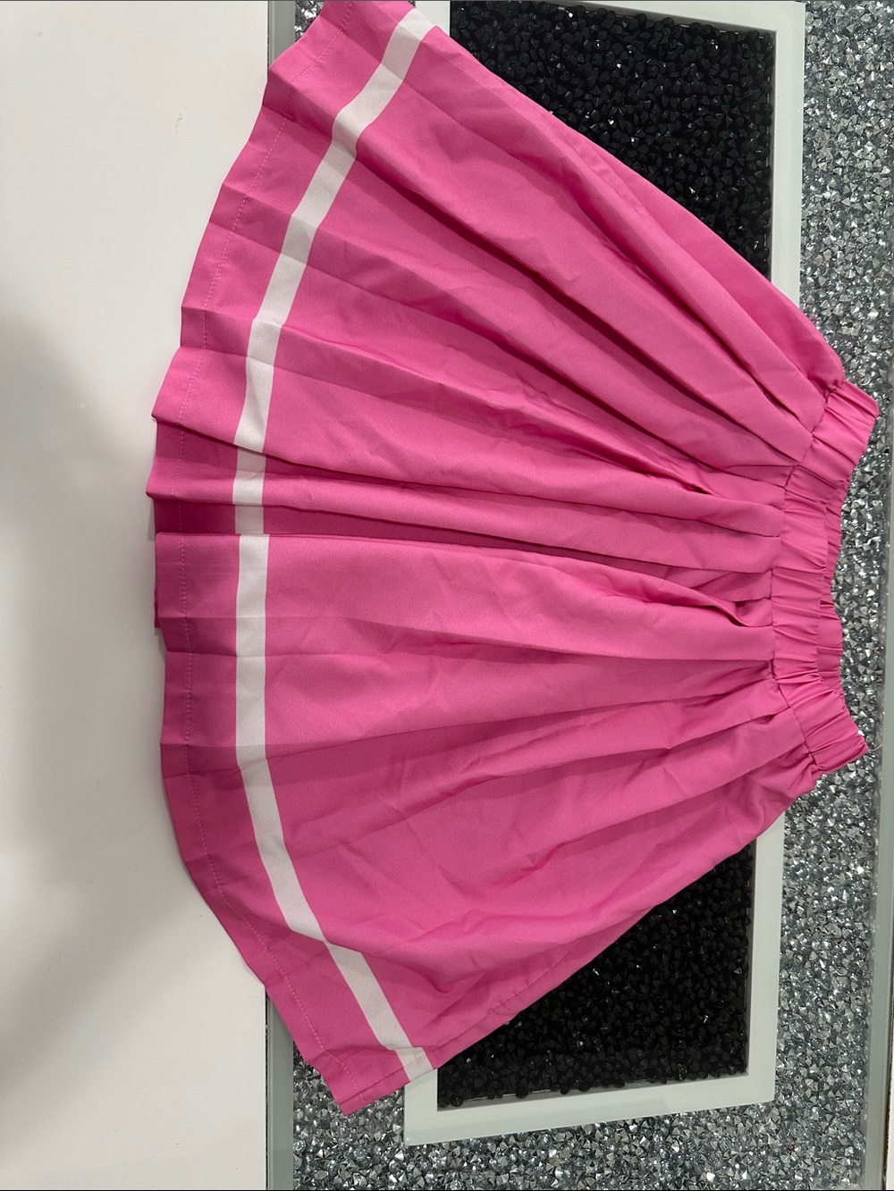 SHEIN Hot Pink Pleated Skirt with White Stripe